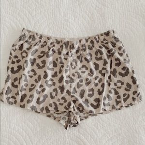 🦋NEVER WORN🦋 cheetah pj boxers